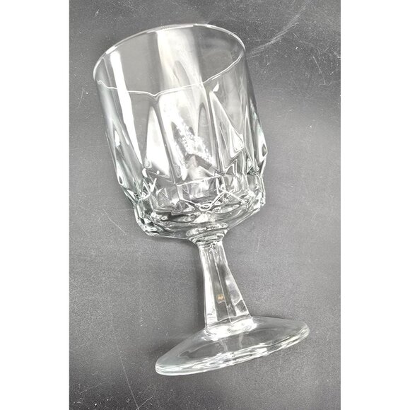 Arcoroc France Clear Glass Goblet Wine Water Glass 5.75 Diamond Pattern DH1375 - Picture 2 of 5